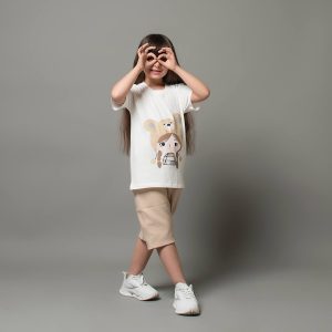 لباس بچگانه